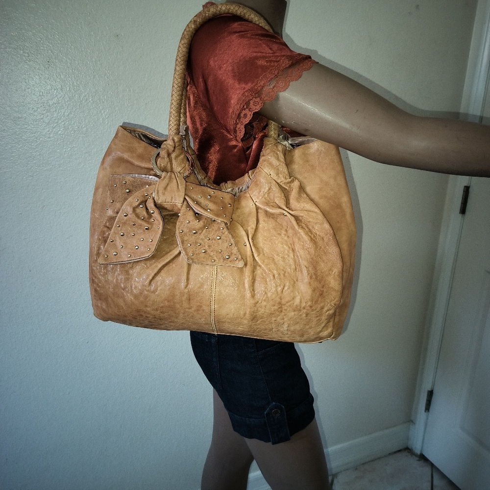 Junior Drake Daijah Studded Handbag Tan Leather. $$$ 49 SALE PRICE - Picture 4 of 16